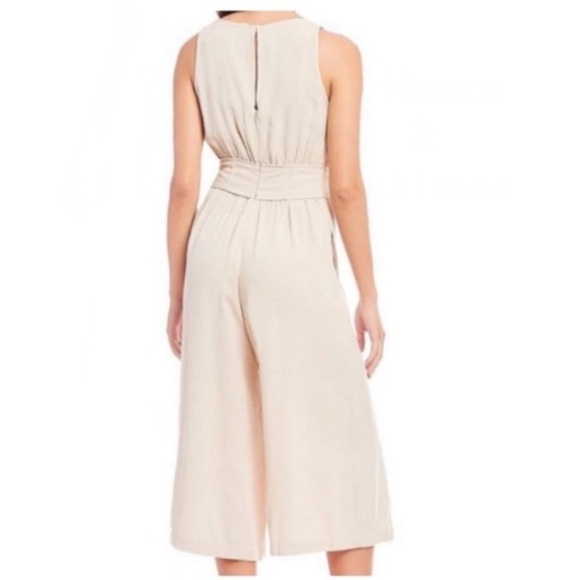 Gibson & Latimer Culotte Crop Jumpsuit in Nude Beige New with Tag - Picture 2 of 7
